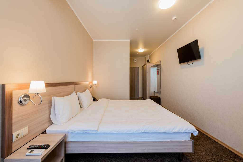 Azimut Hotel Penza Room photo
